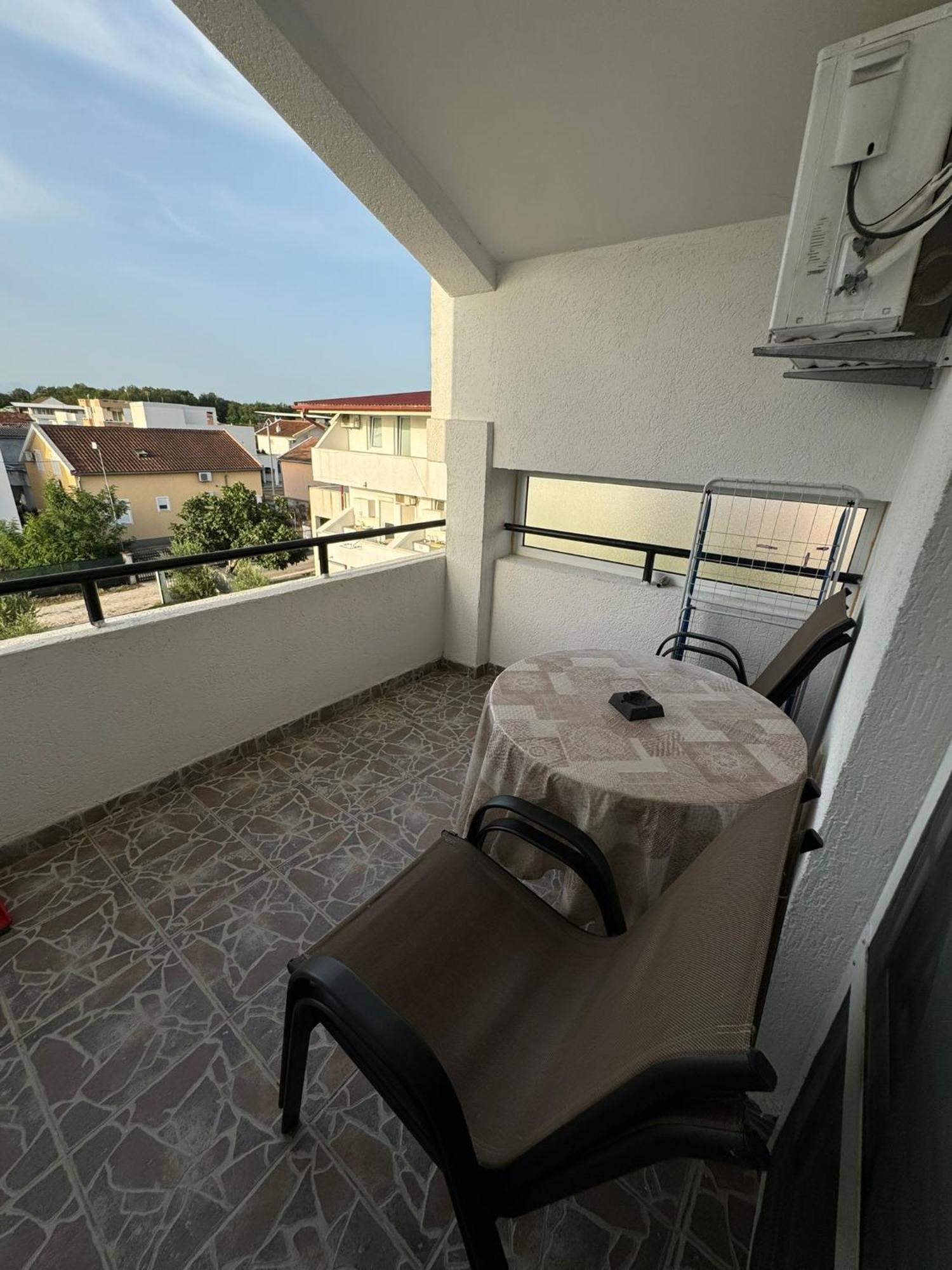 Berin Apartments Улцинь Экстерьер фото