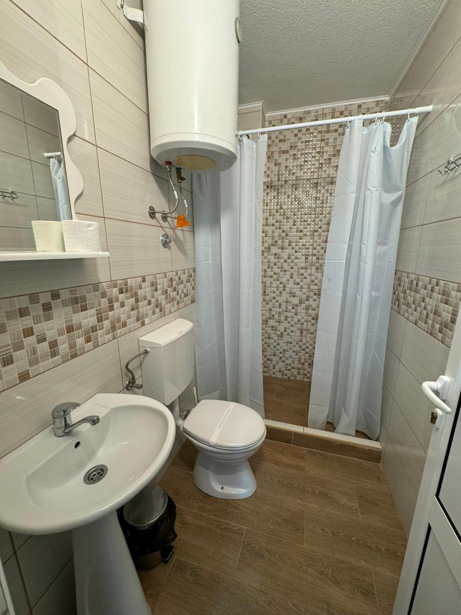 Berin Apartments Улцинь Экстерьер фото