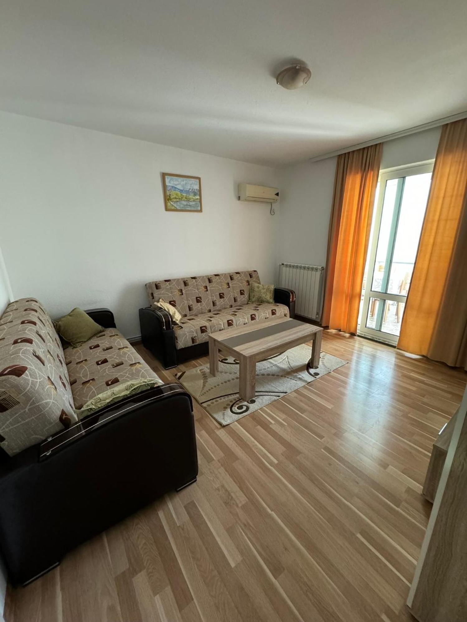Berin Apartments Улцинь Экстерьер фото