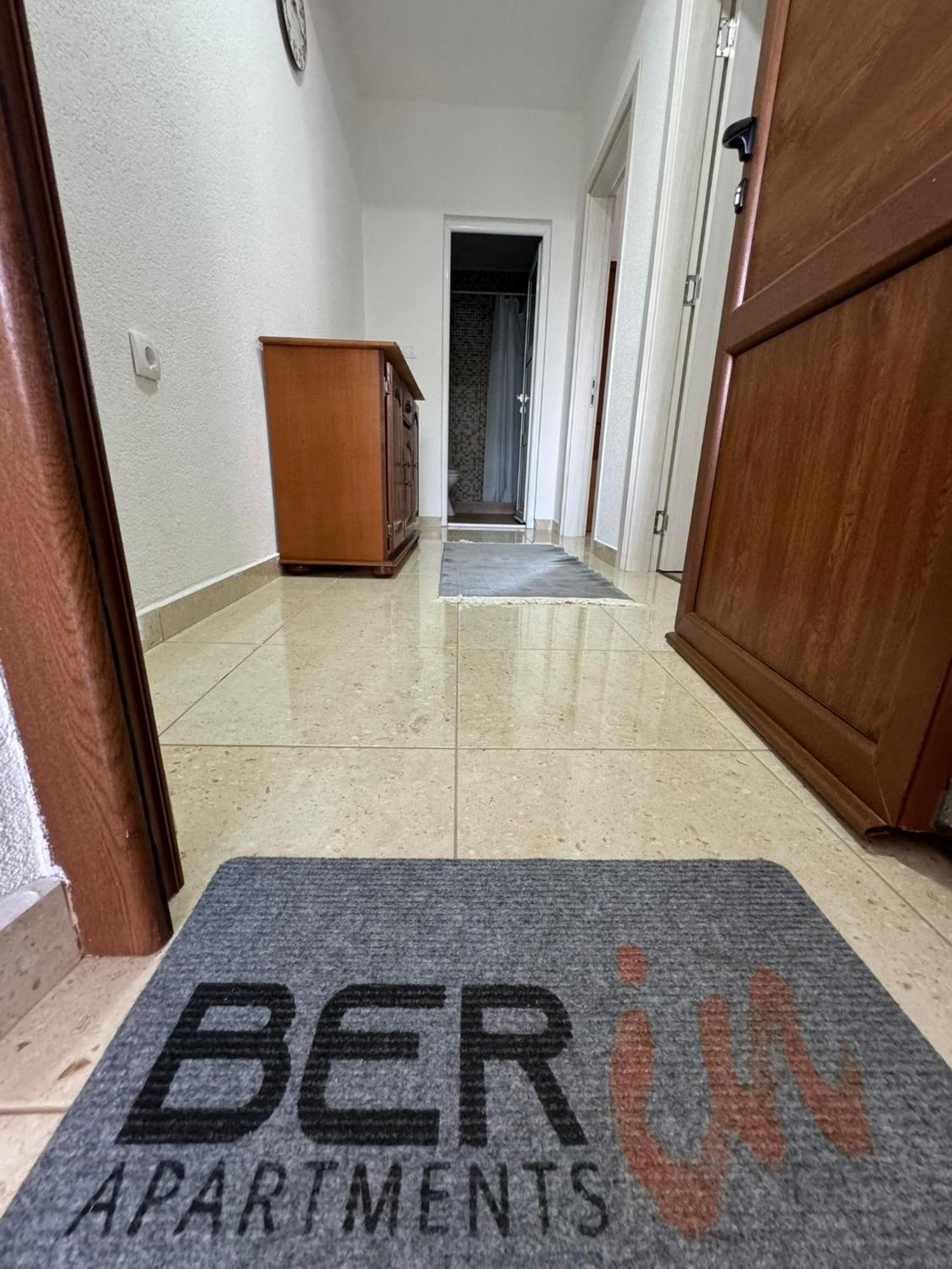 Berin Apartments Улцинь Экстерьер фото