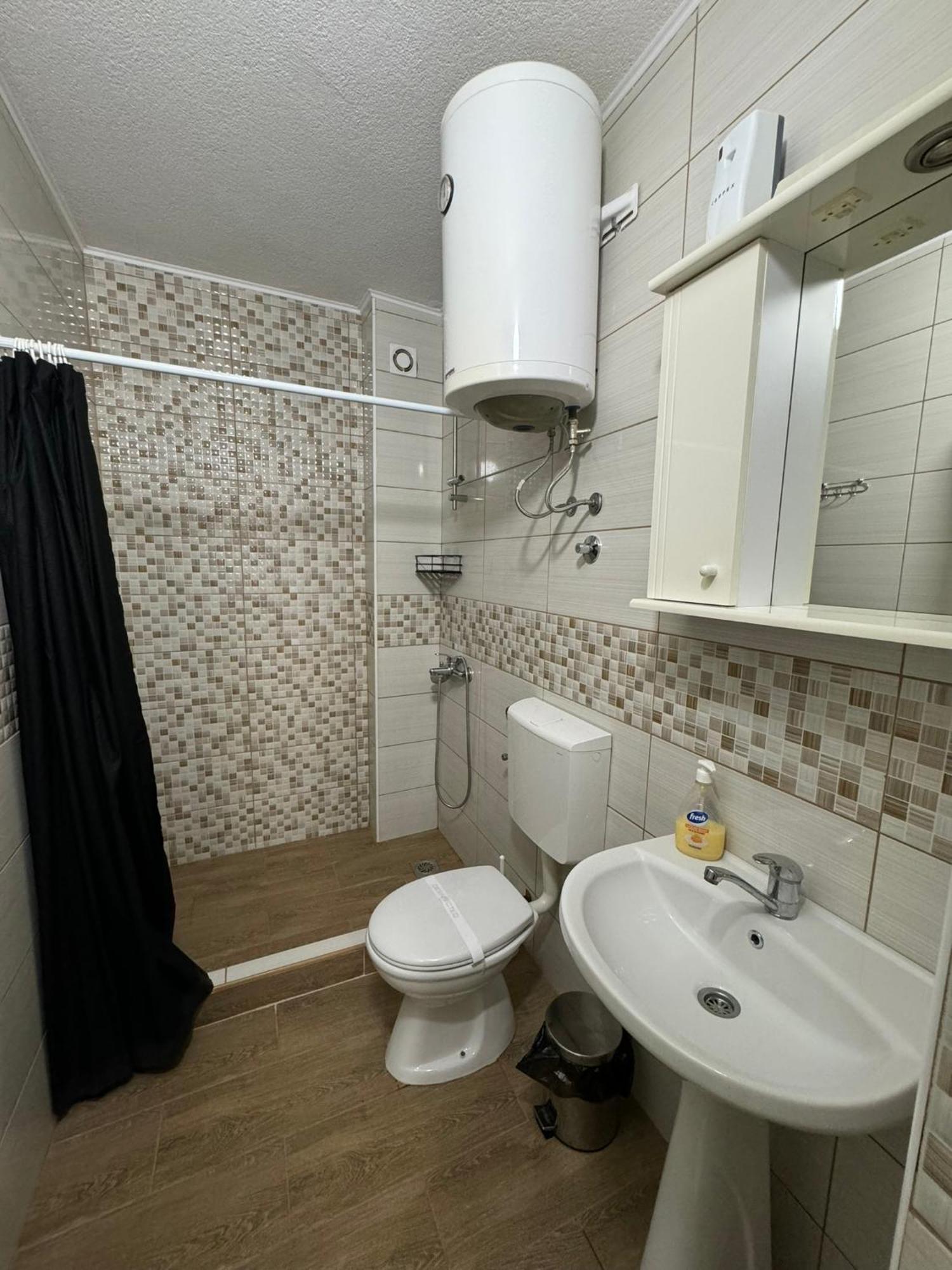 Berin Apartments Улцинь Экстерьер фото