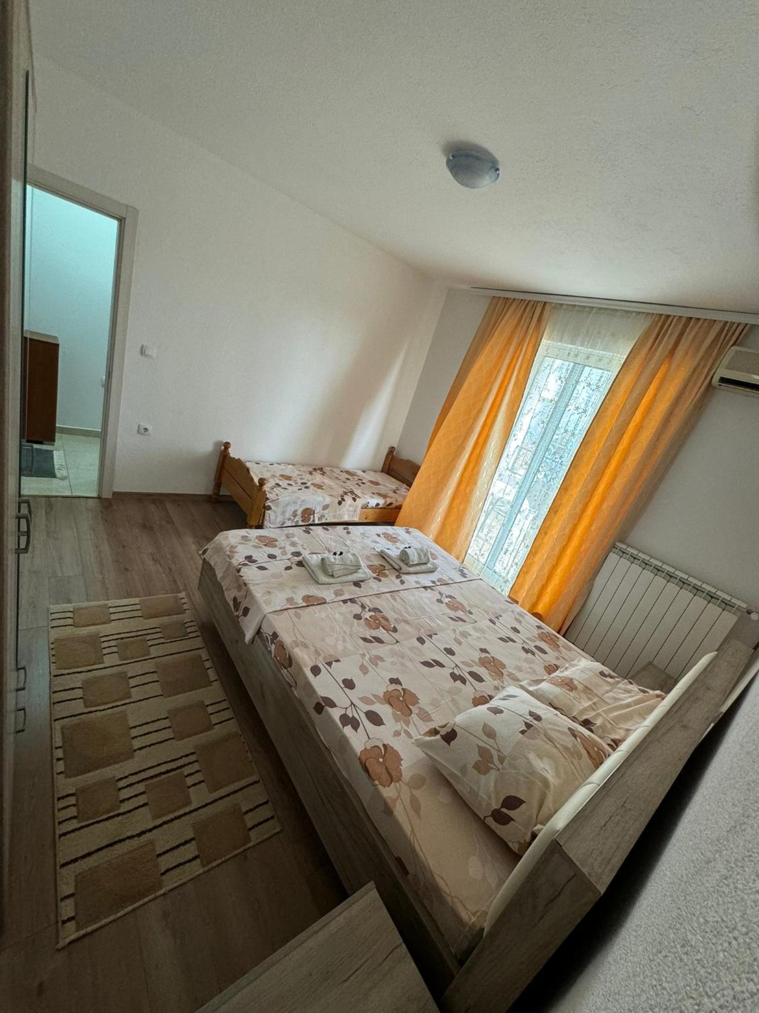 Berin Apartments Улцинь Экстерьер фото