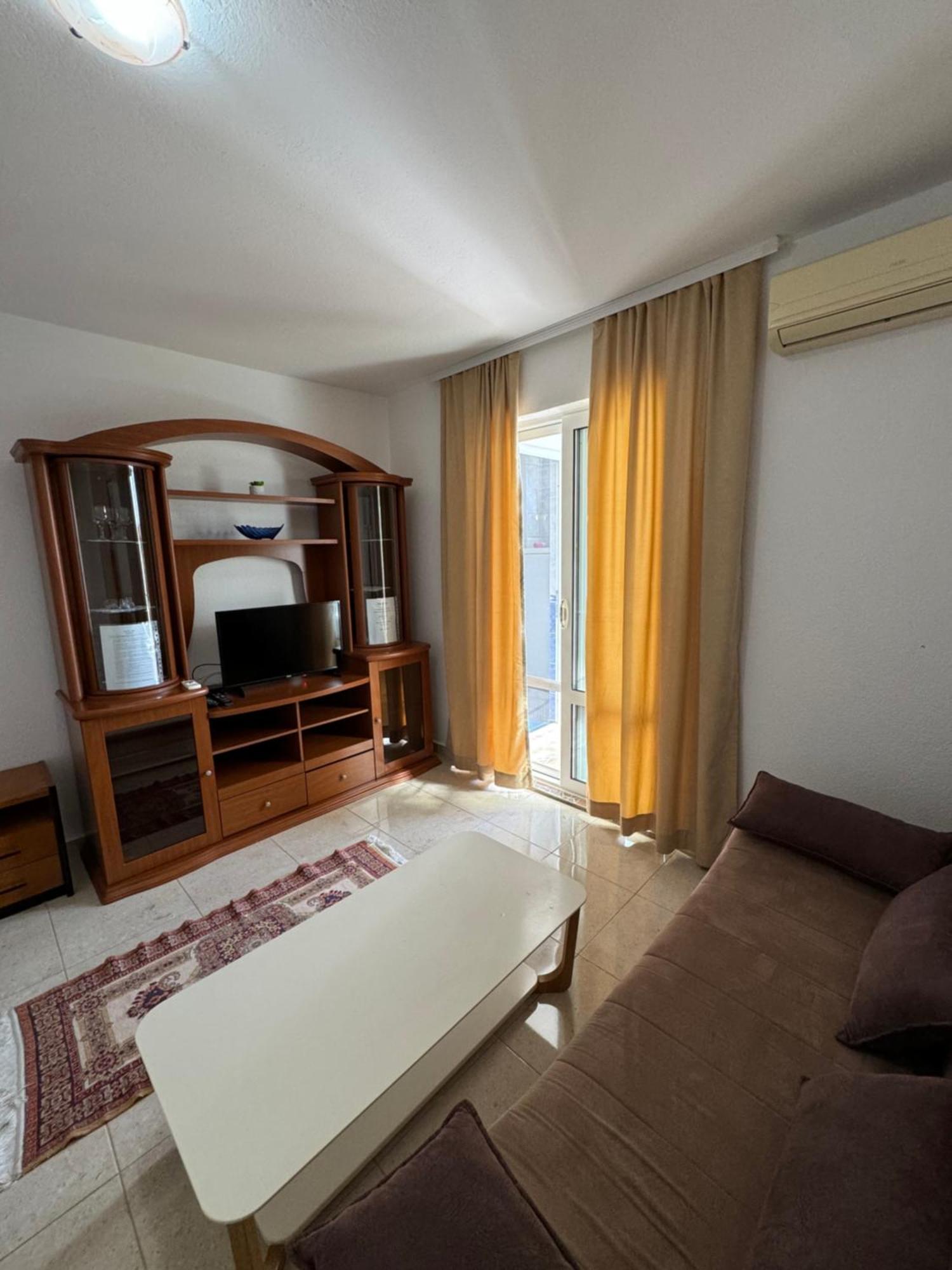 Berin Apartments Улцинь Экстерьер фото
