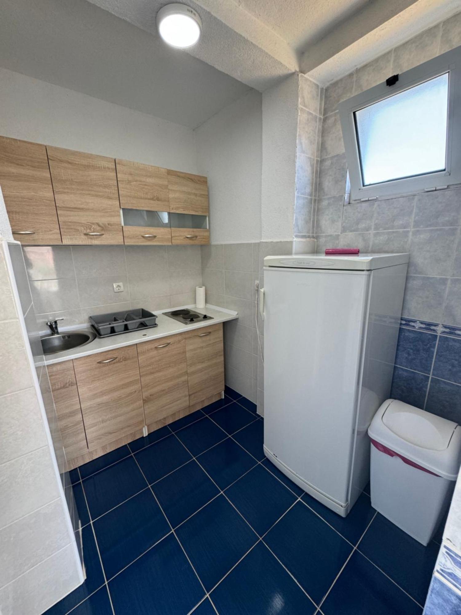 Berin Apartments Улцинь Экстерьер фото